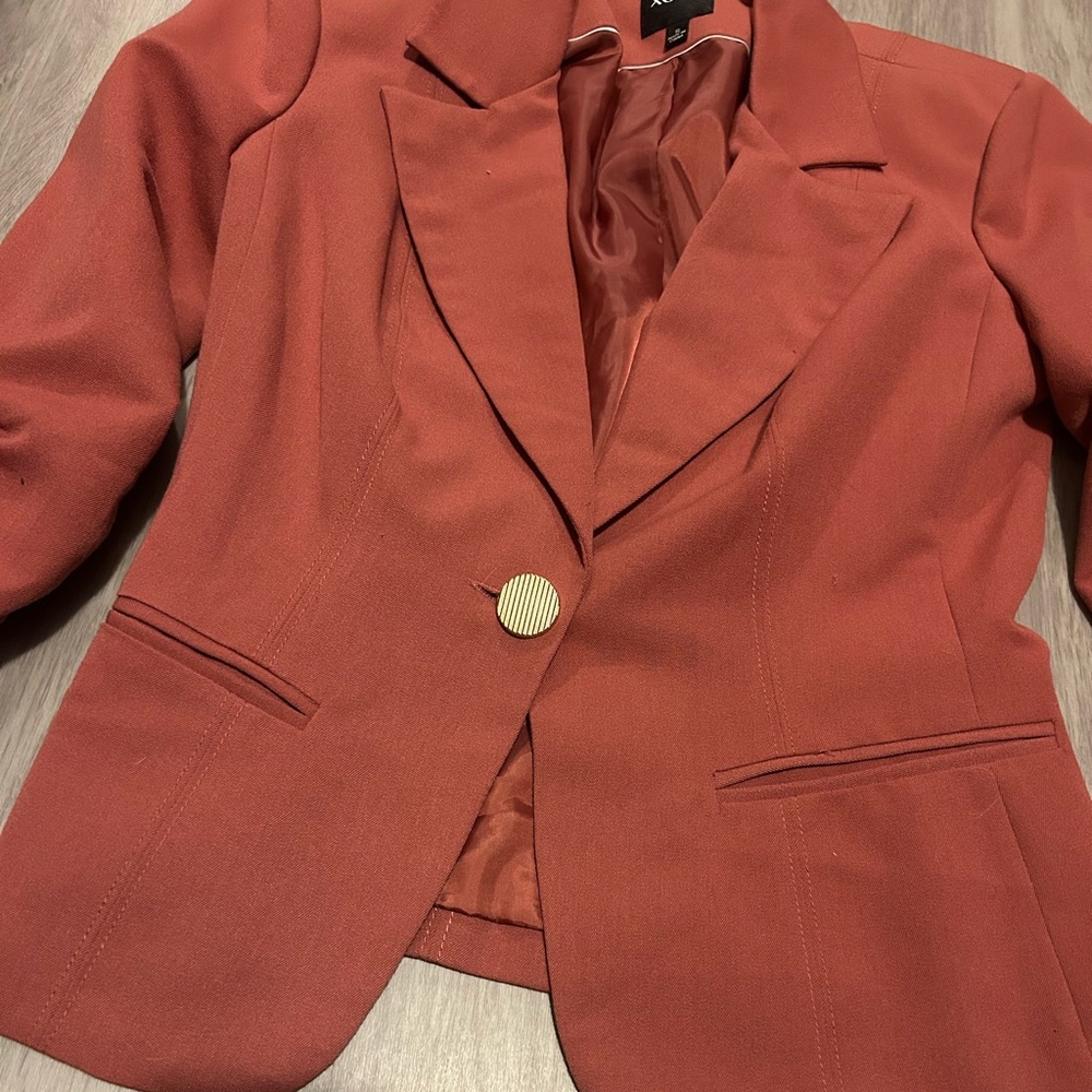 Business outfit - Picture 5 of 5